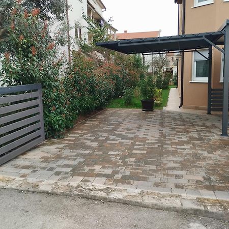 Apartmani Monte Pula Ngoại thất bức ảnh